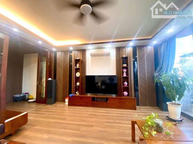 Bán nhà phố Phạm Tuấn Tài Cầu Giấy 50m x 6 tầng Phân Lô Ô tô tránh Kinh doanh 22 tỷ - 3
