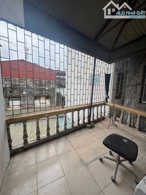 An Trạch DT: 35m2, 3tầng,MT: 3.5m,giá: 5.5 tỷ Quốc Tử Giám Đống Đa - 3