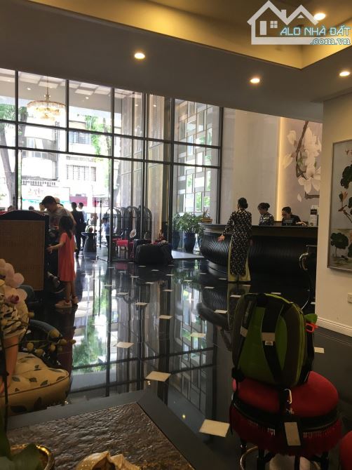 Giảm 100 tỷ - Chủ nợ Bank 200 Tỷ- khách sạn Hàng Bông- 390m2 - 380 tỷ- Dòng tiền 83 tỷ/năm - 4