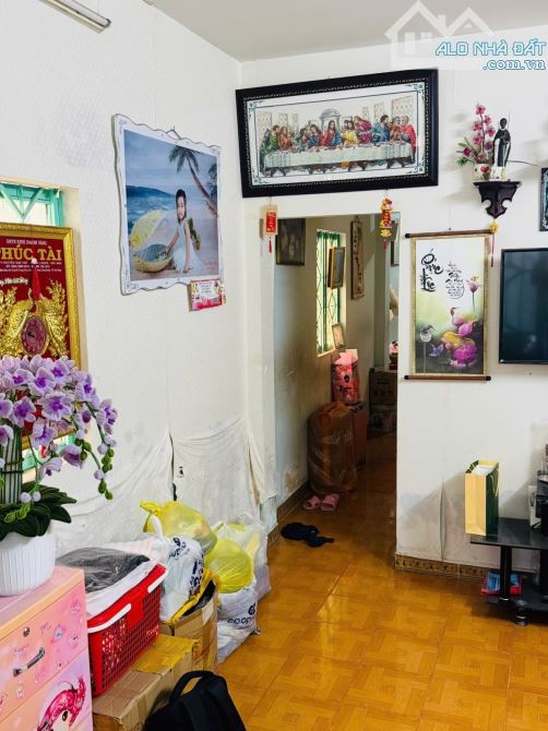 🏦HÓC MÔN TRUNG CHÁNH MỘT SỆT ĐƯỜNG XÓM BẮP TRỆT LẦU NGANG 4,5x15 =67 m2 DTCN 65 m2 GIÁ CH - 4