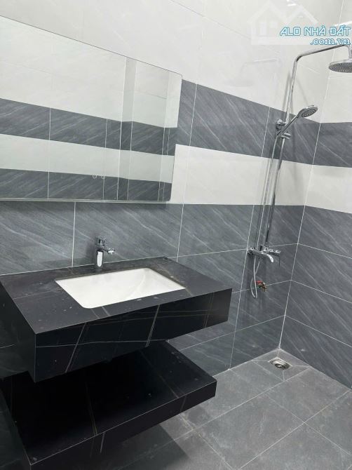 Giá 4,8 tỷ thương lượng. Bán gấp nhà 1T1L đường N10 kdc Bửu Long ngay Nhã Viên Quán. - 4