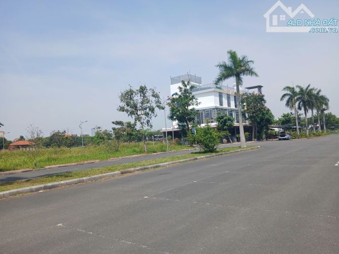 BÁN ĐẤT BIỆT THỰ ĐẢO NỔI, KHUÊ TRUNG, CẨM LỆ - 4