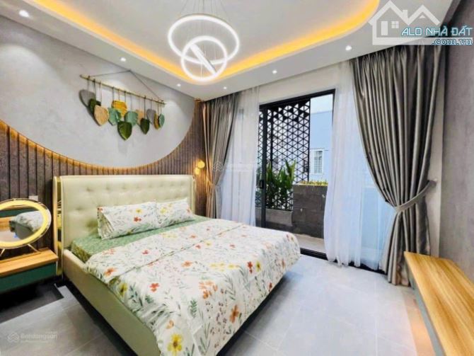 Hàng ngộp gần công viên Tầm Vu, nhà (3PN 3WC)Giá 3tỷ288 DT 53m2 vuông vức, sát mặt tiền Tầ - 4