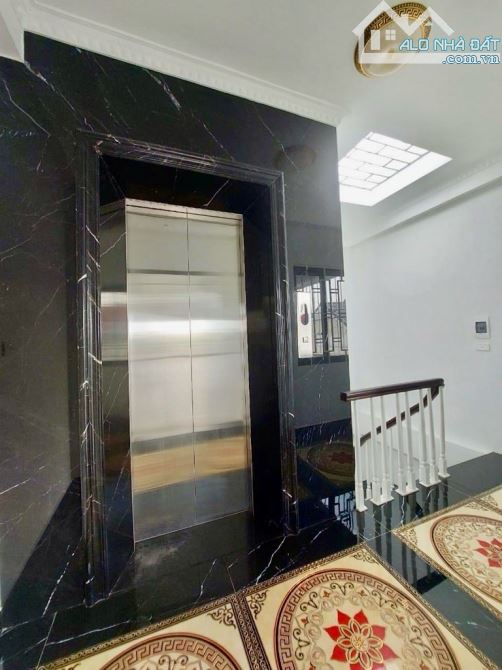 🏡 80m² – 5 tầng – 6 ngủ – Thang máy – Lô góc – 3 ô tô tránh trước nhà! ✨ - 4