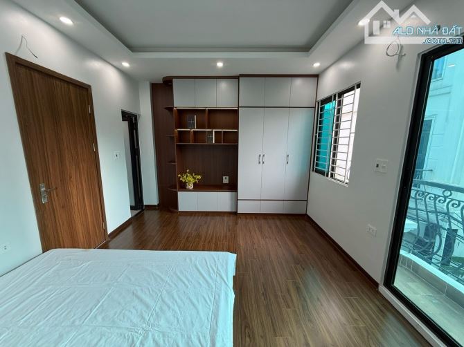 Siêu phẩm liên mạc - nhà mới full nội thất - ngõ ô tô - thang máy - 4