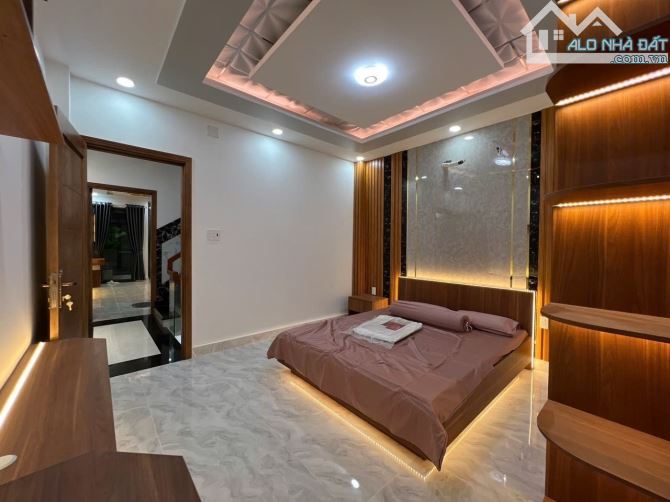 TRƯỜNG CHINH - CỘNG HÒA - TÂN BÌNH - 68M2 ( 4 ❌ 17 ) 5 TẦNG FULL NỘI THẤT MỚI Ở NGAY - 4