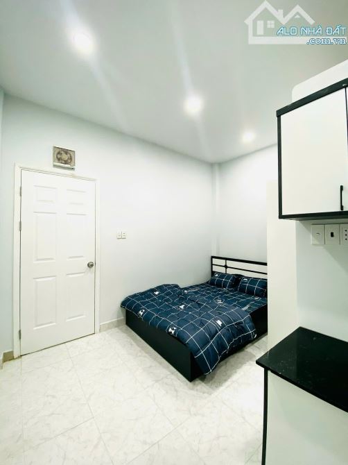 Căn hộ Studio full nội thất , Mặt tiền Vĩnh Hội , gần khu ẩm thực tại Q4 - 4