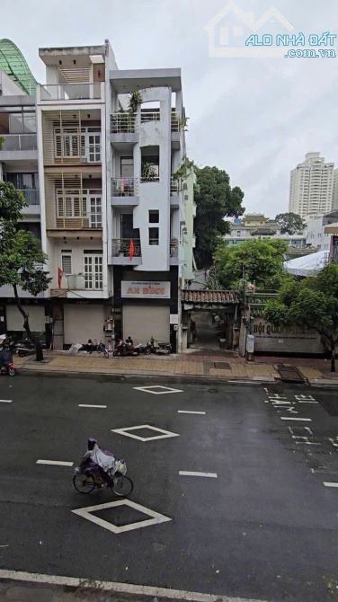 Bán Chung Cư lầu 1 đường Nguyễn Trãi,P.11,Q.5,dt: 80m2 - 2 Tỷ 65. - 4