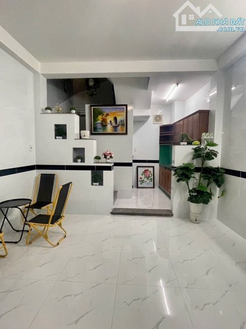 4 TẦNG BTCT _THÍCH QUẢNG ĐỨC - PHÚ NHUẬN - 4m x 6m - 3PN_SỔ HOÀN CÔNG _NHỈNH 4 T.Ỷ. 🌺🌺 - 4