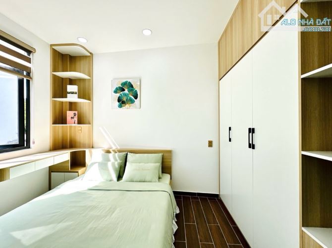 NHÀ SÁT MẶT TIỀN LÊ VĂN SỸ 41M2, 4 TẦNG, 4PN , FULL NỘI THẤT CHỈ 8.3 TỶ/TL - 4