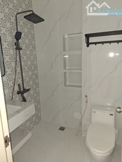 BÁN NHÀ MẶT TIỀN KD NGAY SÁT NGUYỄN VĂN TRỖI - 4 TẦNG -  PHÚ NHUẬN  - 57M2 - NHỈNH 15 TỶ - 4