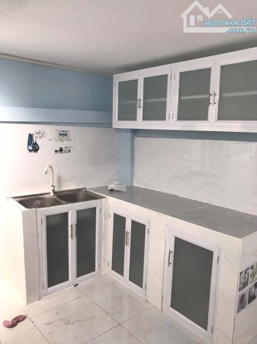 CHO THUÊ NHÀ 40m 2PN đường TÔ NGỌC VÂN P.TX Q12 - 4