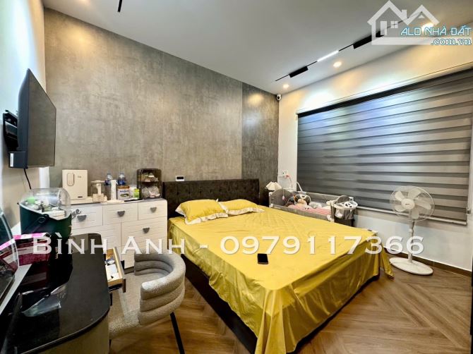 Nhà đẹp tâm huyết ngay sau mặt đường Chợ Hàng - Hồ Sen - FULL nội thất - 4