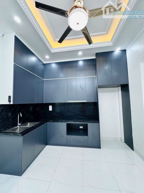 Siêu phẩm Quỳnh Đô Đại Thanh 50m 3 tầng cực đẹp nội thất lung Linh Về ở Ngay - 4