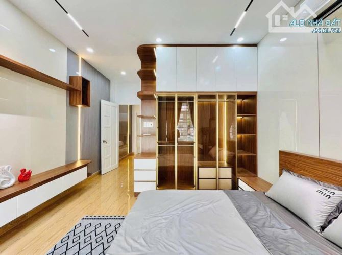 SIÊU PHẨM 102 TẠI TRUNG TÂM QUẬN 5- DƯƠNG TỬ GIANG, QUẬN 5. GIÁ 4,96 TỶ/ 66M2 (4,5X14,7) - 4