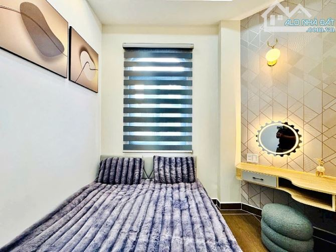 Nhà siêu đẹp 2 lầu 4 phòng ngủ hẻm Nguyễn Thượng Hiền, Phú Nhuận - 4