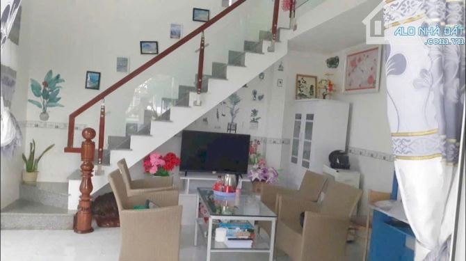 Chủ gửi bán căn nhà thiết kế hiện đại đường ô tô tới nhà - 4