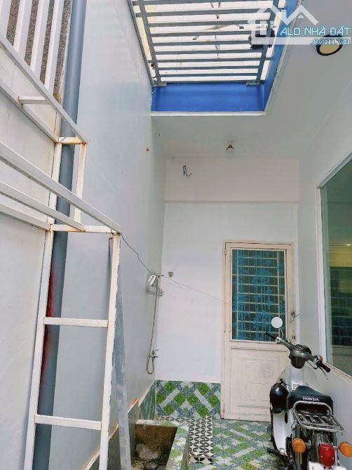 🎉🎉NHÀ 2 TẦNG CỨNG CÁP BỀ NGANG GẦN 6M, KIỆT 3M CÁCH ĐƯỜNG CHÍNH TẦM 50M - KHÁCH MUA VỀ T - 4