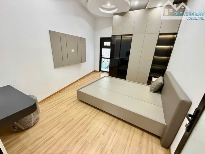 BÁN NHÀ ĐỘI CẤN, ĐẸP, MỚI TINH, Ở LUÔN, NGÕ NÔNG, GẦN PHỐ, MẶT TIỀN 5M 40M 8.9 TỶ - 4