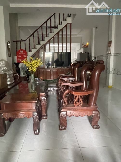 Bán gấp nhà 89m2. 3 tầng. Hương lộ 80. BHHB. Bình Tân - 4