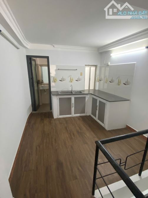 CHDV _ HXH_150M2_NHỈN 7T _NGUYỄN ĐÌNH CHIỂU Q3 - 4