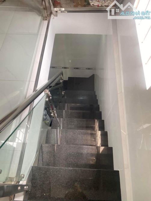 CHỦ NHIỆT CHỜ KHÁCH NÉT, 26m2, 3 TẦNG, 3 PN, NGUYỄN XÍ, BÌNH THẠNH, NHỈNH 3,5 T.Ỉ - 4