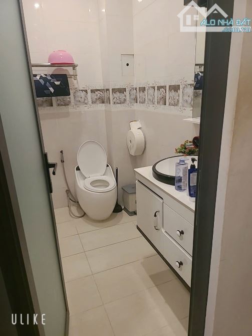 SÁT MẶT TIỀN CMT8 Q10 HẺM Ô TÔ TẢI NHÀ XINH LUNG LINH GIÁ MỀM 12.9 ĐỒNG - 4