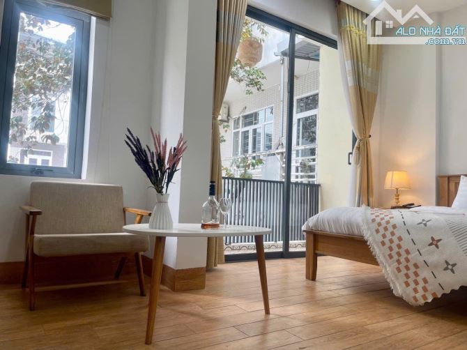 CHO THUÊ VILLA HỒ BƠI --  2 TẦNG MT CHẾ LAN VIÊN GẦN BIỂN MỸ KHÊ. DT 172m2 ngang 7m - 4