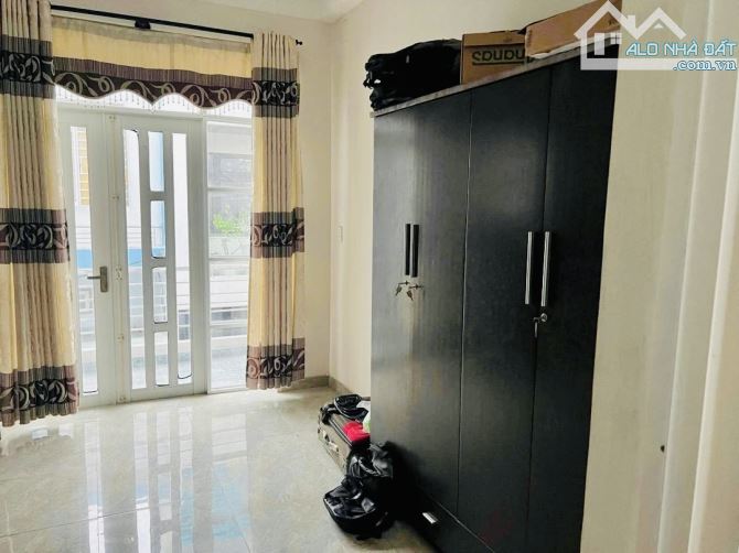NHÀ 3 TẦNG TỐNG PHƯỚC PHỔ - SÁT QUẢNG TRƯỜNG 2/9 - OTO - 52m2 - MT 5m - 6.xTY. - 4