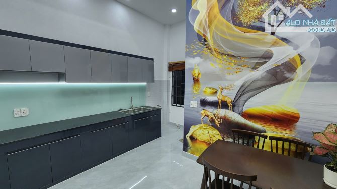 NHÀ PHỐ 2 LẦU 4.X TỶ GẦN SÔNG SG – KHÔNG KHÍ MÁT LÀNH CẢ NGÀY - 4