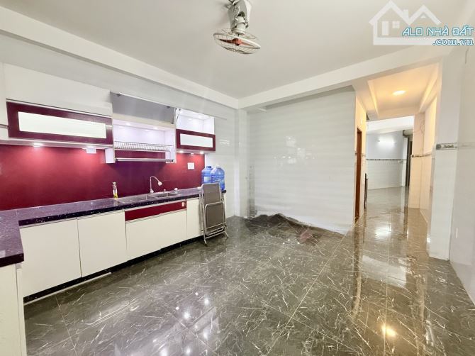 Đông Hồ tân bình 57m2 5 tầng giá chỉ nhỉnh 9 tỷ - 4