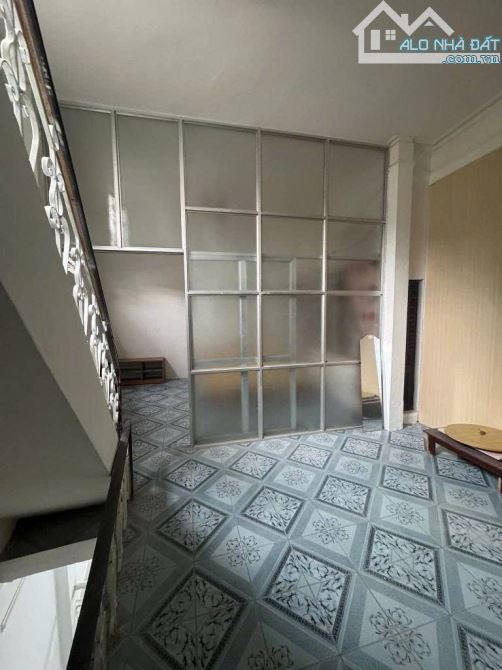 An Trạch DT: 35m2, 3tầng,MT: 3.5m,giá: 5.5 tỷ Quốc Tử Giám Đống Đa - 4