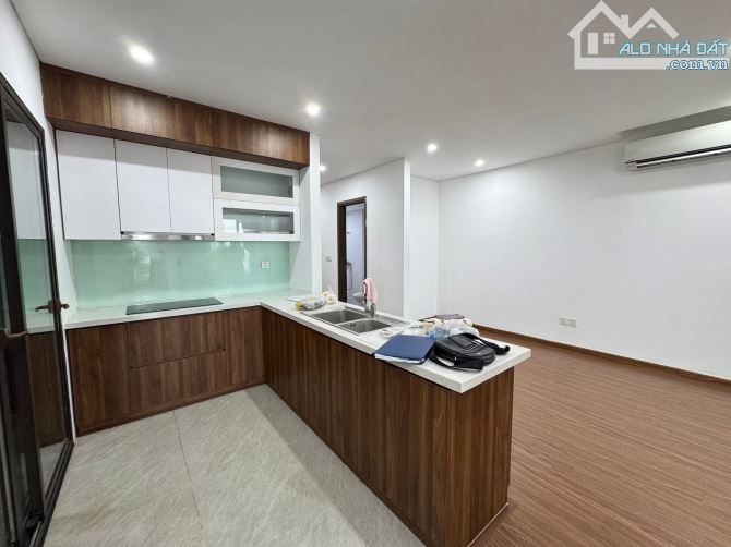 Hiếm Bán - Chung Cư Cao Cấp - Láng Hạ - Đống Đa - Dt:98m2/2PN*nhỉnh 11 tỷ - 4