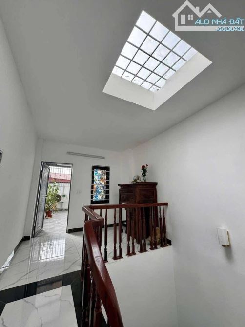 Rẻ đẹp!Nhà trung tâm Minh Khai, 2 thoáng, tặng nội thất,41mx5T - 4