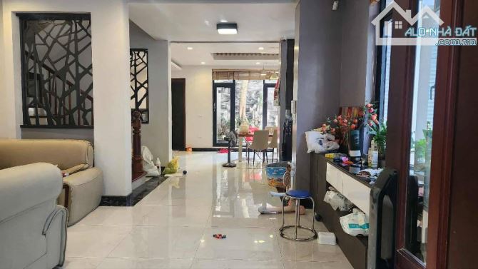 BIỆT THỰ LÔ GÓC HOÀNG LIỆT 230M - MẶT TIỀN 25M - VIEW VƯỜN HOA - 5