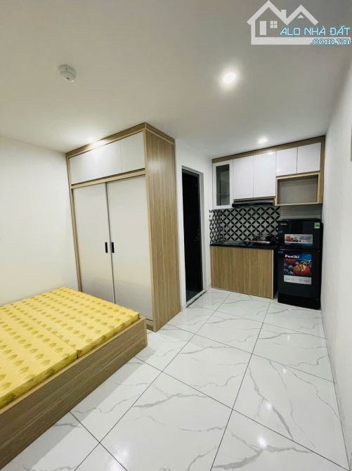 Bán Toà Nhà CHDV đường Phương Canh ngõ thông oto. 70m2 x 7 Tầng Thang máy. 17 phòng kk - 5