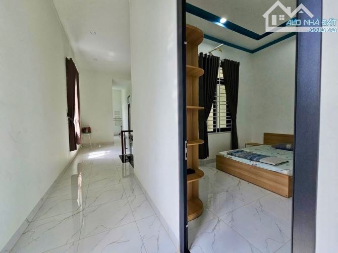 BÁN NHÀ 1 MÊ HẺM 128 ĐỒNG KHỞI - BMT. GIÁ: 4,6 TỶ - 5