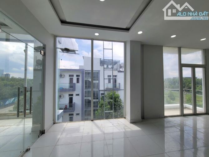 Nhà Phố Lô Góc 4Tầng Thang Máy MT Lê Lợi Sát TT HC Mới BD CS 2 TP HCM - 5