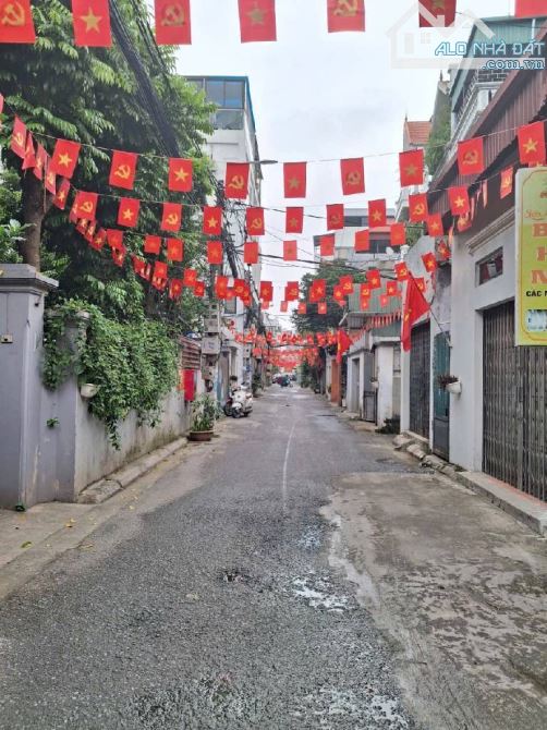 NHÀ ĐẸP 35m2 6 TẦNG GARAGE ĐỨC GIANG  , LONG BIÊN, GIÁ CHÀO  8 TỶ - 5