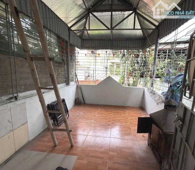 BÁN NHÀ NGÕ 211 KHƯƠNG TRUNG 30M2, 4 TẦNG NHỈNH 6 TỶ - 5