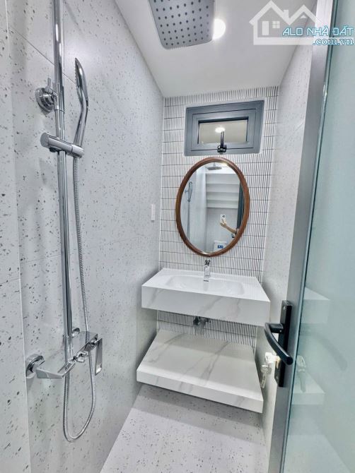 Bán nhà gần chợ 2 tầng 3ty410tr đường Phùng Văn Cung Phú Nhuận | 56.6m2 | shr - 5