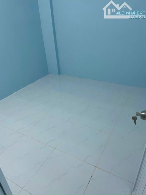 CHO THUÊ NHÀ 40m 2PN đường TÔ NGỌC VÂN P.TX Q12 - 5