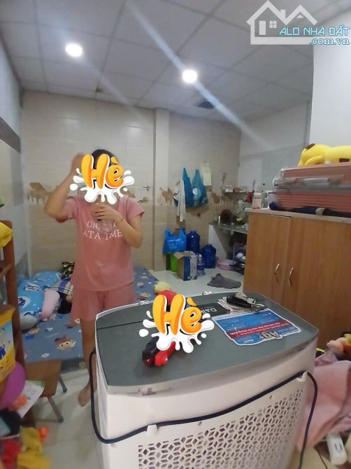 HOT - Nhà 2 Tầng - 100M2 - Dòng Tiền 20Triệu/1Tháng - Hẻm OTO - Gần Chợ Cầu, Giáp Gò Vấp - 5