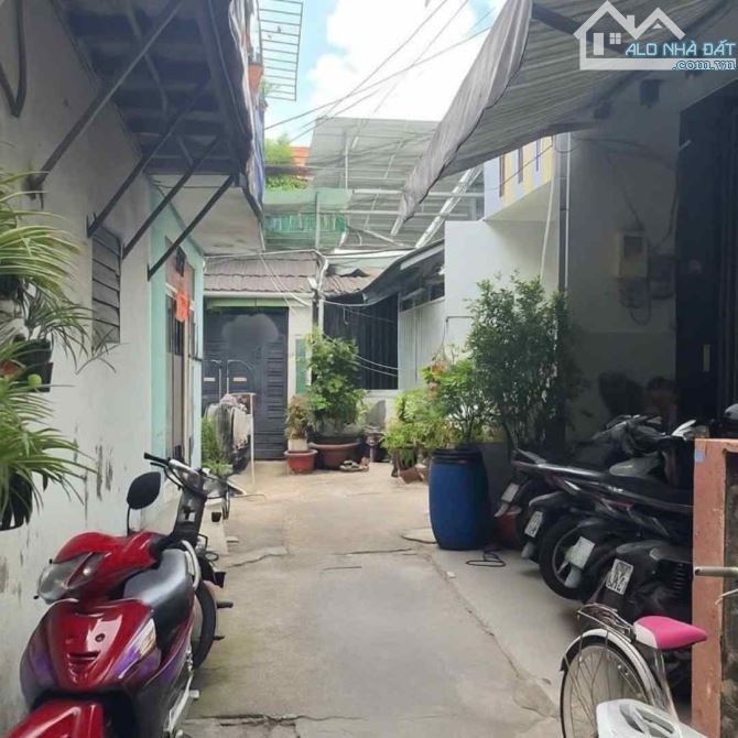 BÁN NHÀ TÂN PHÚ, NHÀ HẺM TRỊNH ĐÌNH TRỌNG, P.PHÚ TRUNG, 3X11M, GIÁ 3,1 TỶ - 5