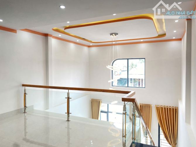 NHÀ TRUNG TÂM ĐẤT ĐỎ- Cách 40m ra TL44A - CÁCH CHỢ 300M - MẶT TIỀN BÊ TÔNG Ô TÔ THÔNG THOÁ - 5