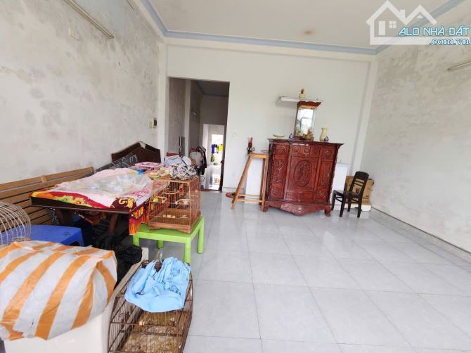 🔥 Nhà 2 tầng 2 mê đường 5m5 Nhơn Hoà 11 .  - Dt : 100m2 ngang 5m - Hướng tây bắc - 5
