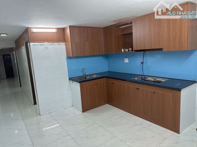 🔥 Nhà gác đúc mặt tiền đường 7m5 Tôn Đản  - Dt 70m2 hướng tây nam - 5