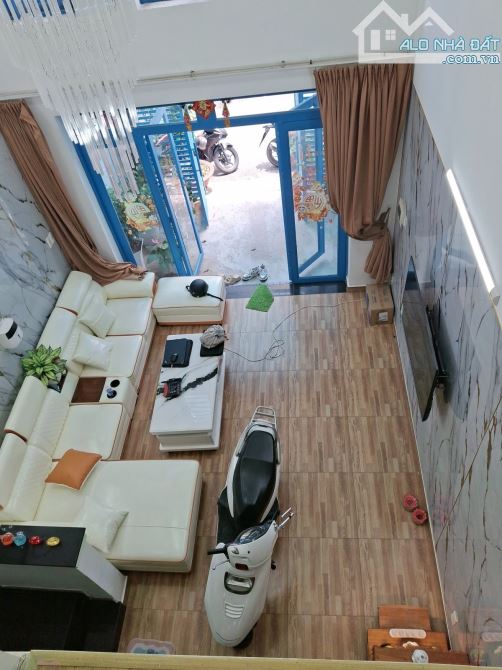 🚘HXH NÉ- GÒ CÁT- PHÚ HỮU- THỦ ĐỨC. 🏰NHÀ ĐẸP 3 LẦU- 59M2-💰CHỈ 5.2TỶ  🪟HIỆN TRẠNG 1 trệt - 5