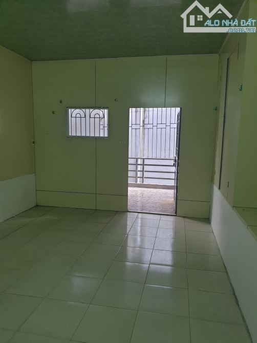 BÁN NHÀ 1.35 TỶ 2 TẦNG 40M2 ( ĐÔNG NAM ) NGÕ ĐƯỜNG BÁI - 5