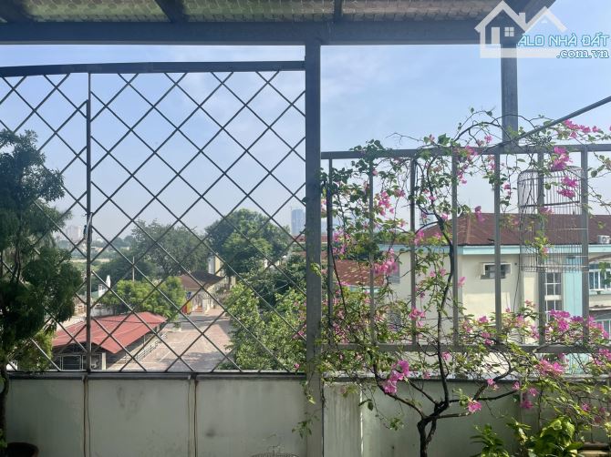 Bán nhà 4 tầng mới xây khung bê tông - 5